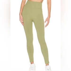 EUC WeWoreWhat Seamless Leggings